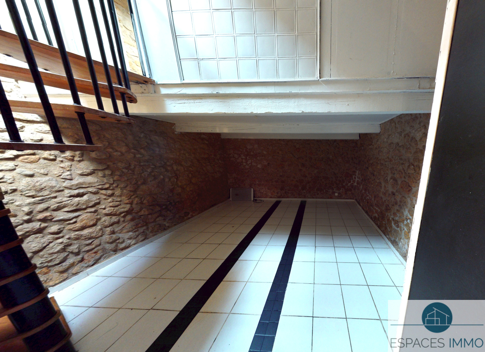 Image_3, Immeuble, Peyrolles-en-Provence, ref :GSV30000162